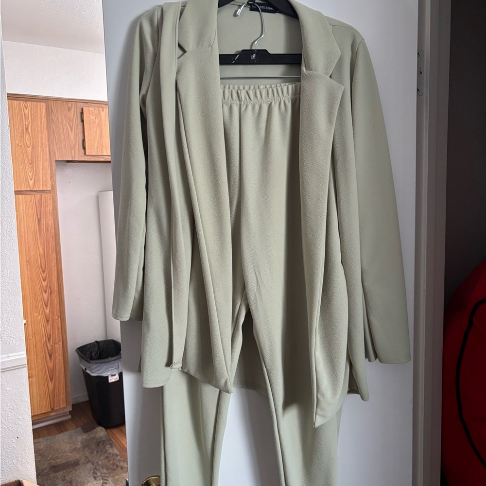 Two piece pants suit